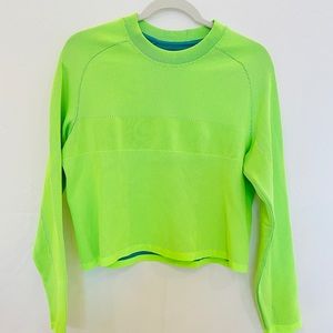 Athleta Cropped Pull Over